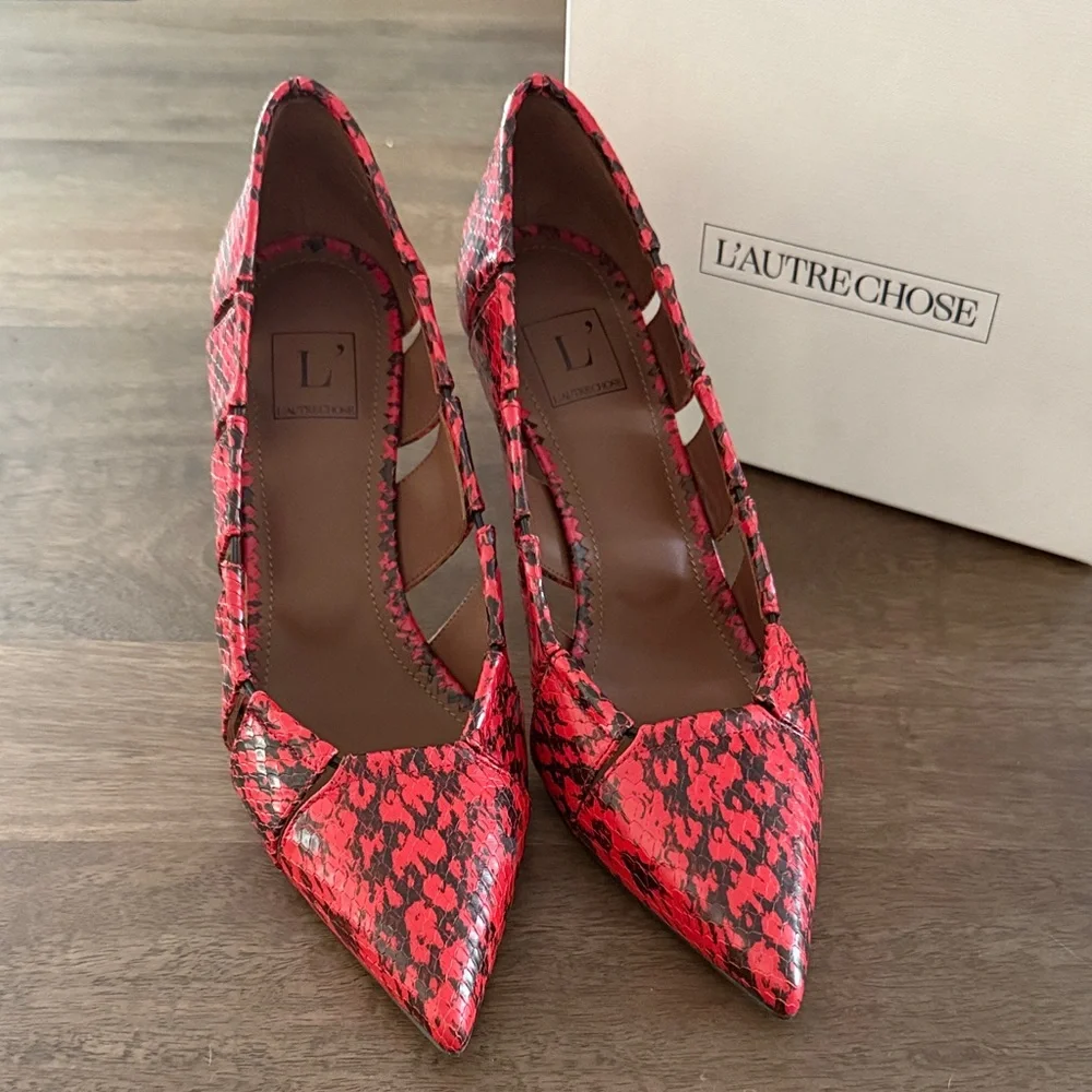 L'Autre Chose Red Patterned Heels, new with box, size US 8/5, EUR 39 - Picture 3 of 8